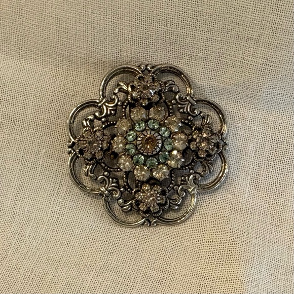 Vintage Liz Palacios Iridescent Amber/Blue/White Rhinestones Brooch Filigree - Picture 1 of 5